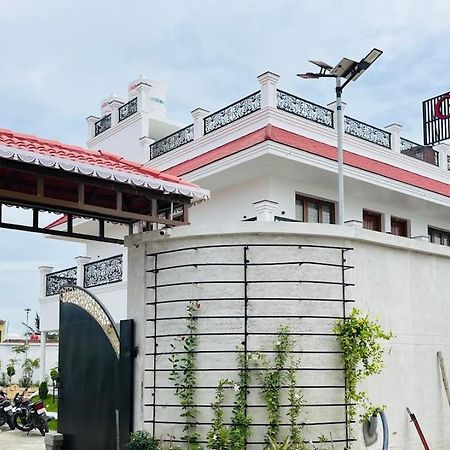 Grb Resort Tiruchchendūr Esterno foto