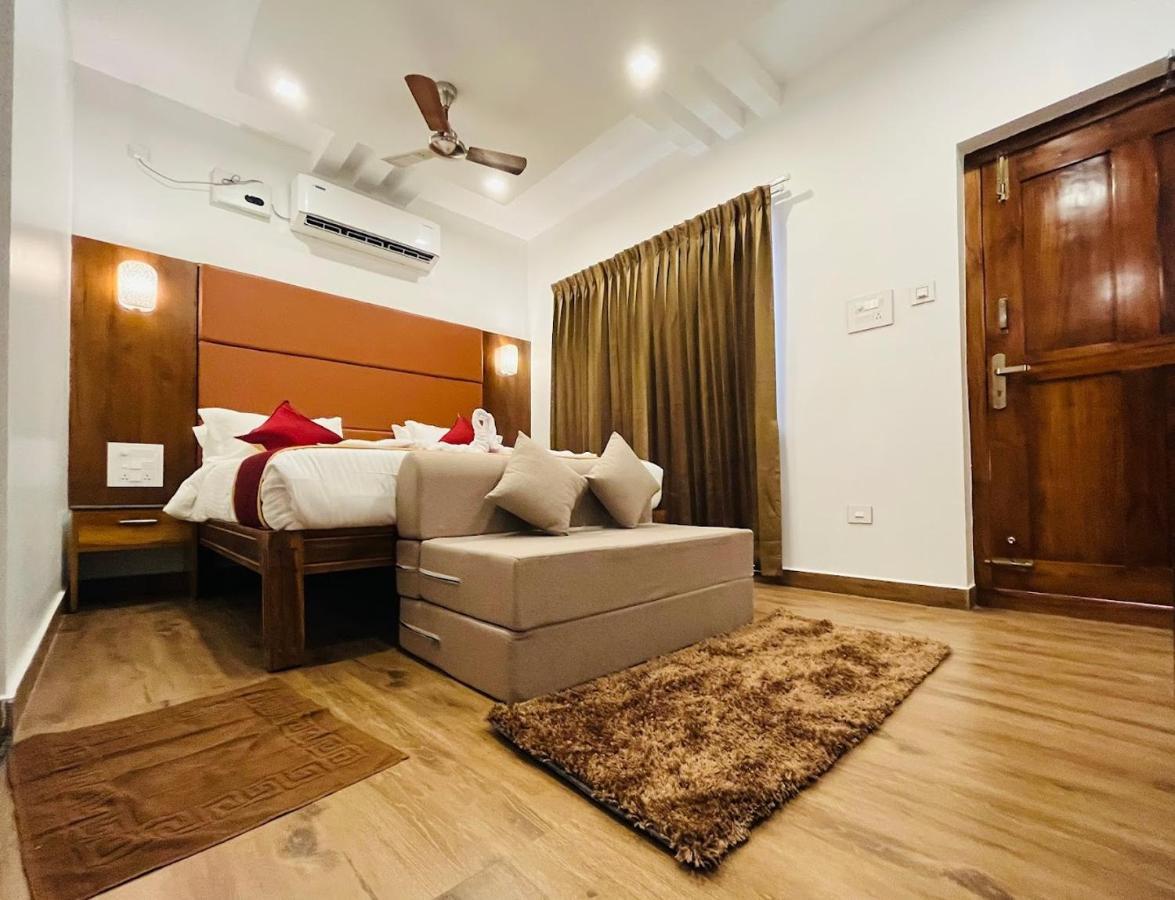 Grb Resort Tiruchchendūr Esterno foto