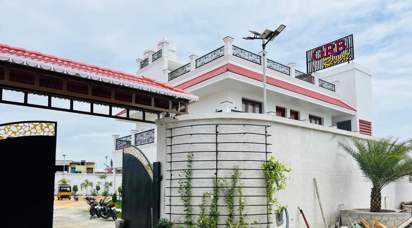Grb Resort Tiruchchendūr Esterno foto